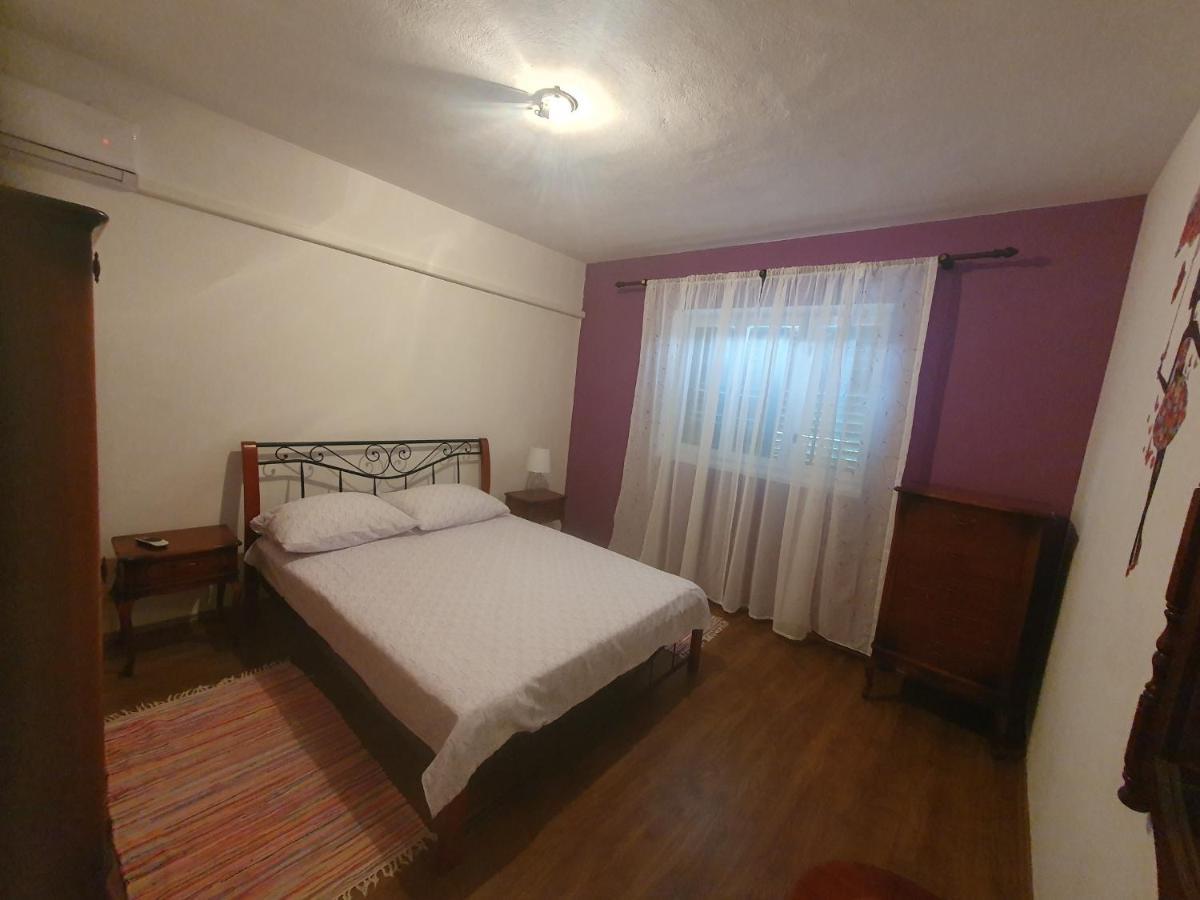 Apartment Lana Trogir Eksteriør billede