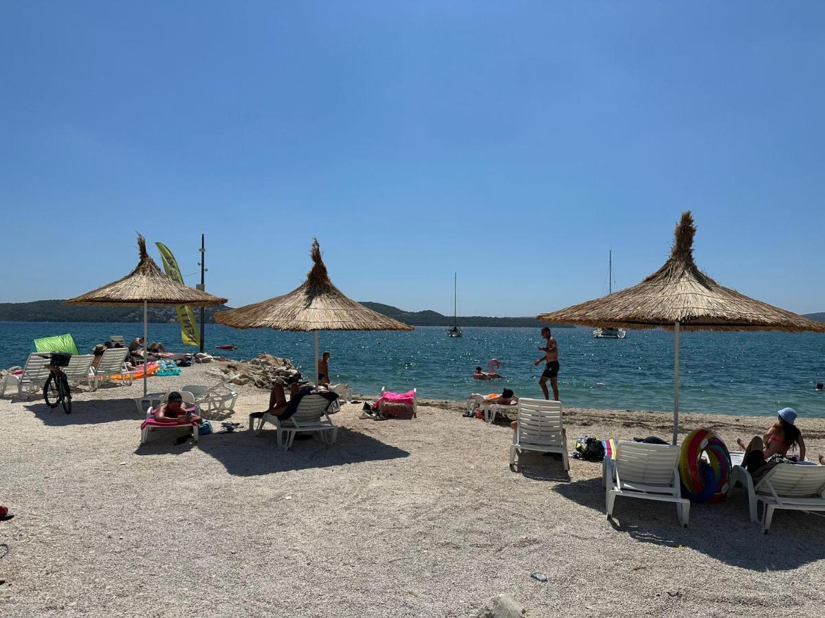 Apartment Lana Trogir Eksteriør billede
