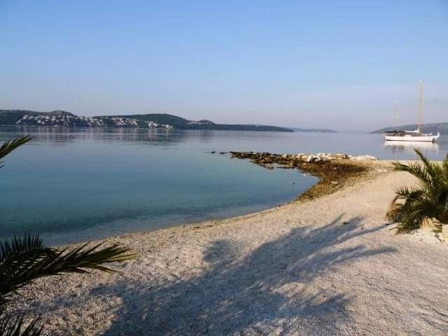 Apartment Lana Trogir Eksteriør billede